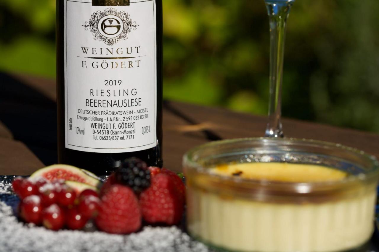 Weingut Goedert Apartment Osann-Monzel Ngoại thất bức ảnh